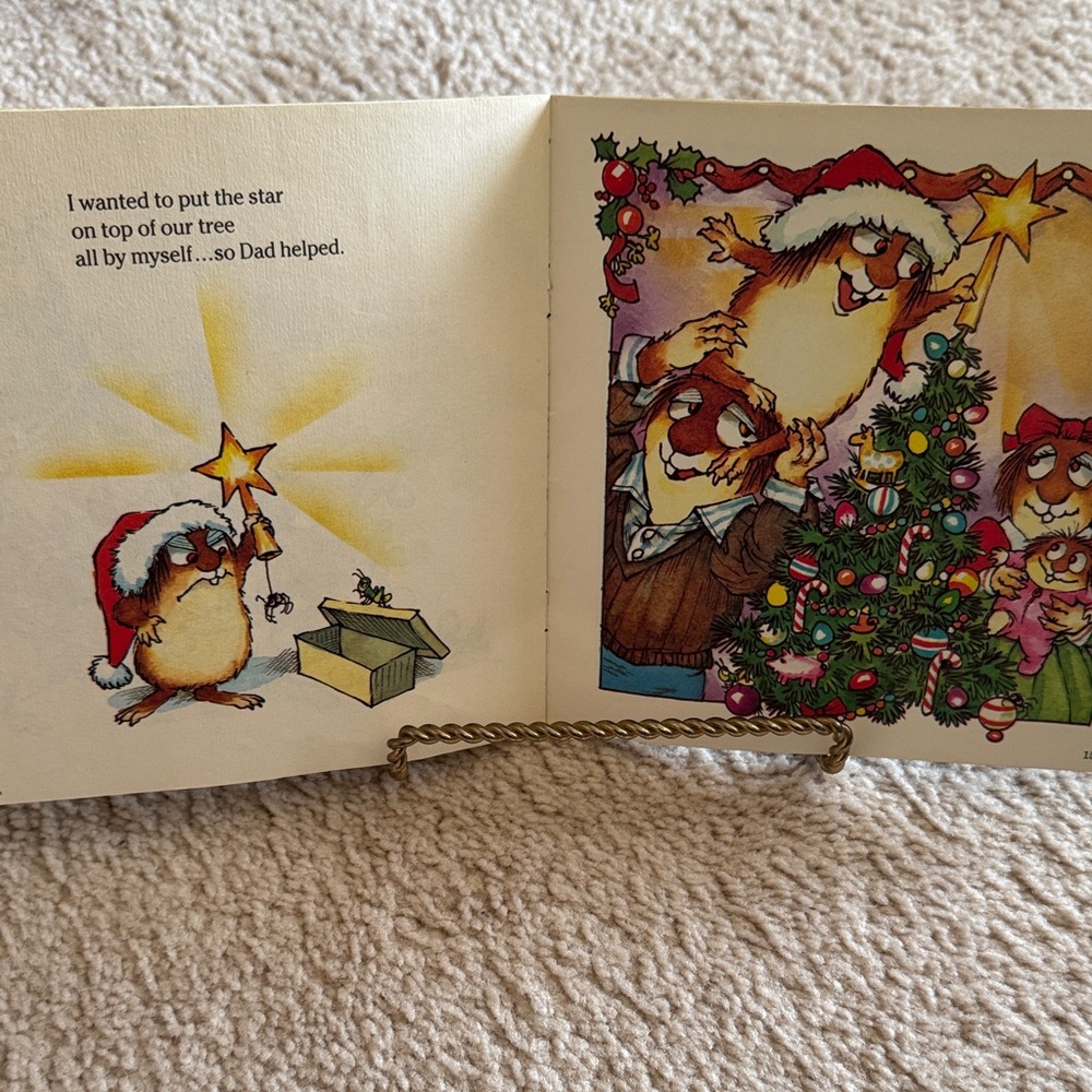 Children's Holiday Book Set - Picture 4 of 5